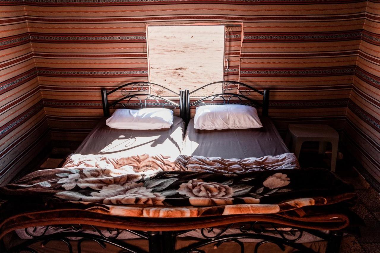 Wadi Rum Meteorite Camp Экстерьер фото