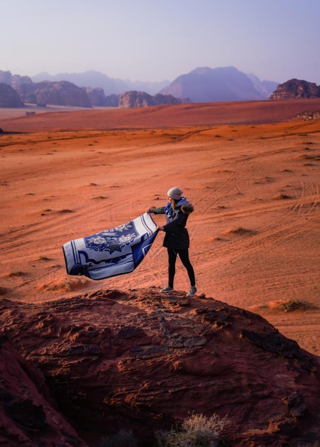 Wadi Rum Meteorite Camp Экстерьер фото